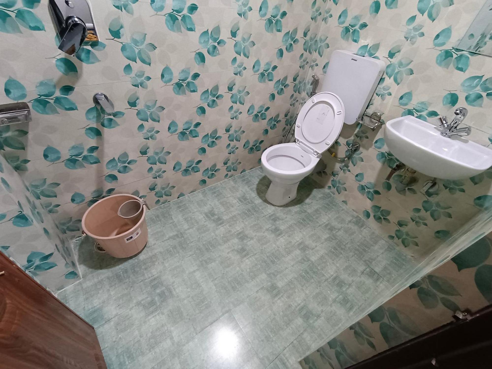 Shillong Perk Guest House Bagian luar foto