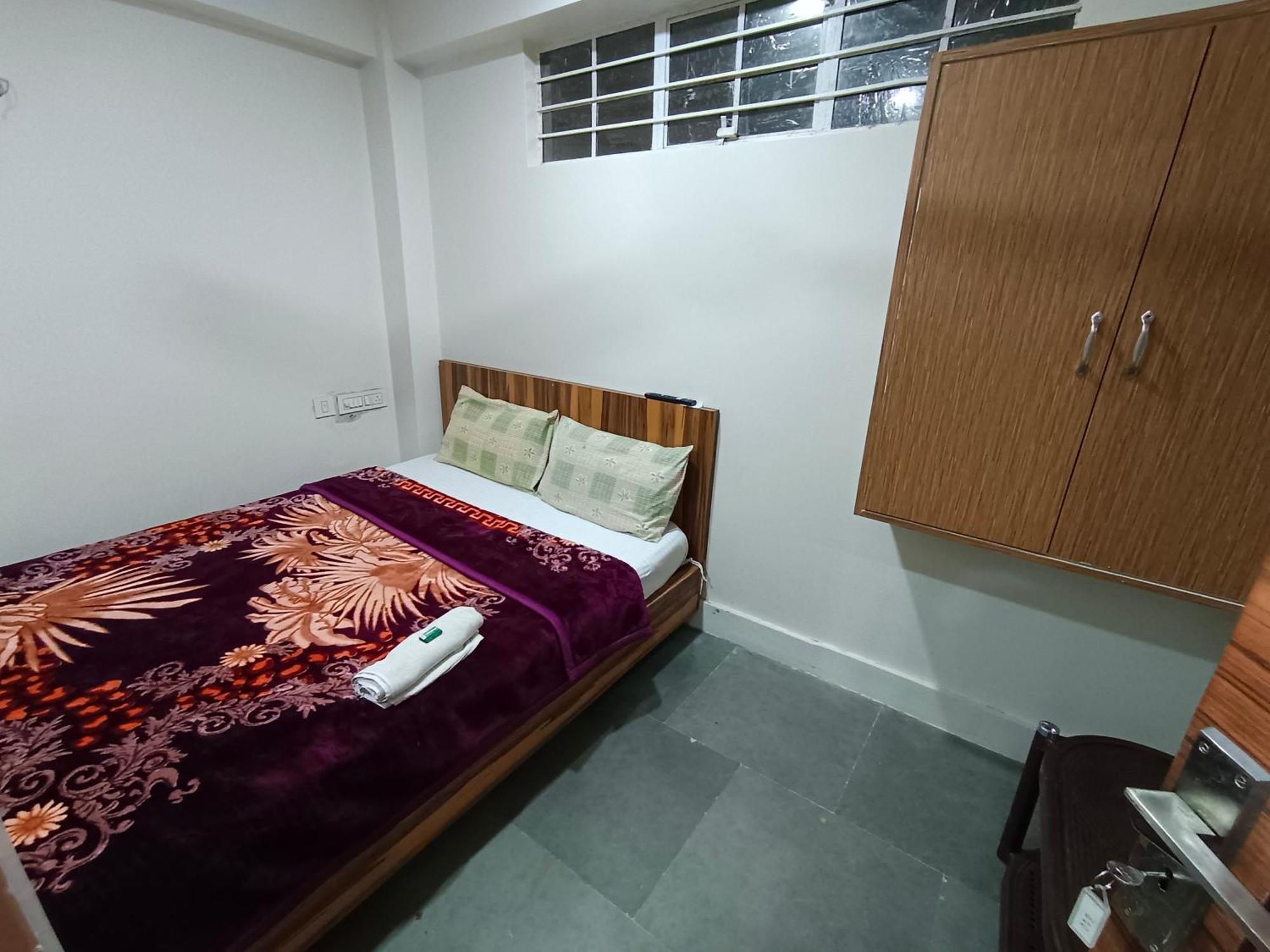 Shillong Perk Guest House Bagian luar foto