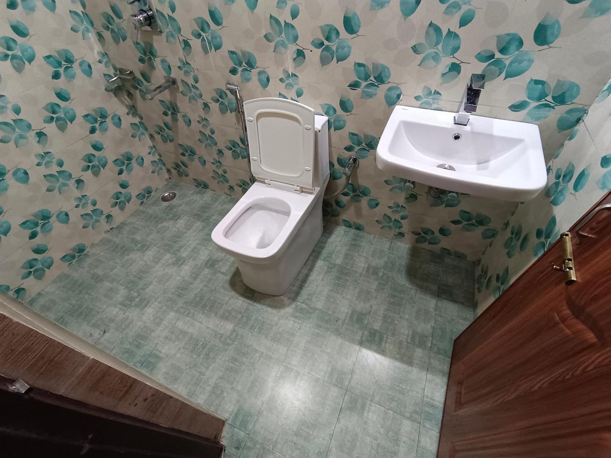 Shillong Perk Guest House Bagian luar foto