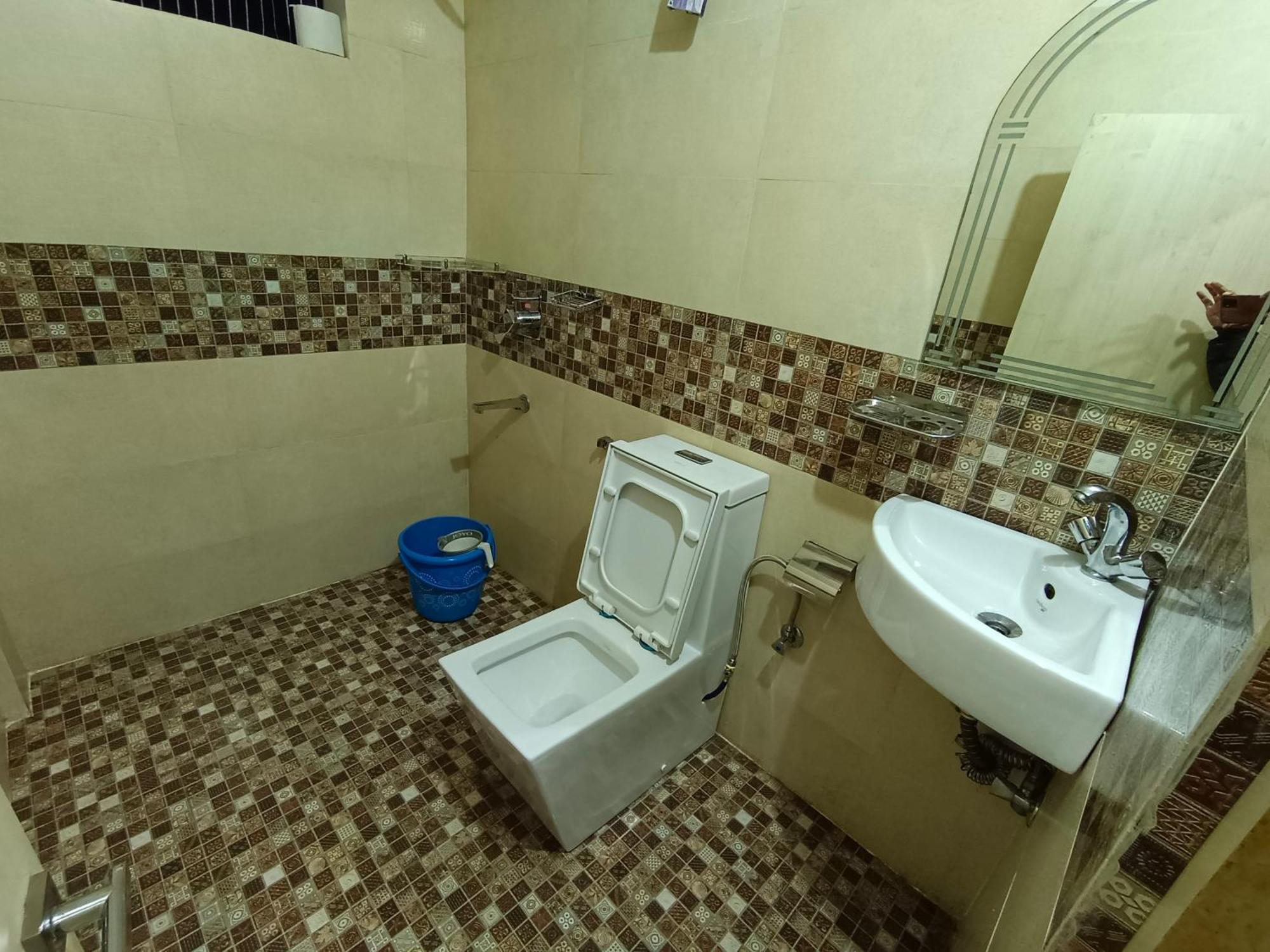 Shillong Perk Guest House Bagian luar foto